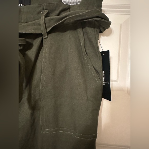 Lulus tie waist cropped pants NWT - Picture 4 of 4